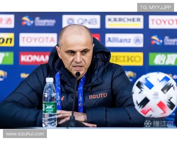 武里南联主帅：坚持风格是取胜关键