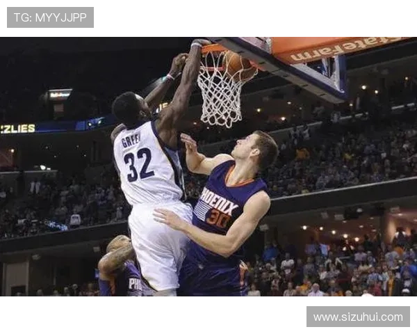 格林绝杀点燃全场太阳主帅盛赞